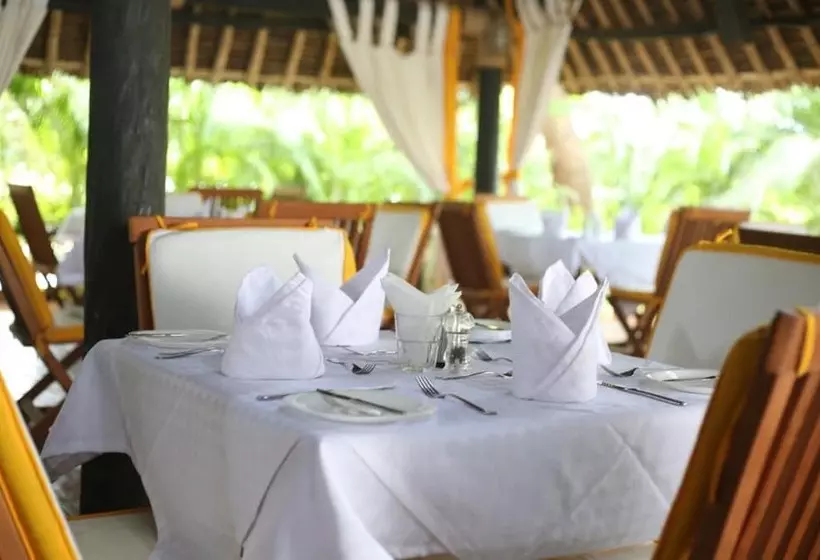 Mangro Hotel Diani Beach