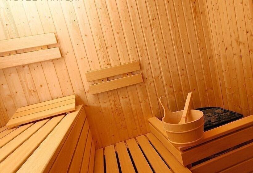 فندق Paryski Art & Business Zakopane   Basen Jacuzzi Sauna Małpi Gaj
