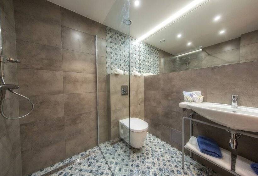 فندق Paryski Art & Business Zakopane   Basen Jacuzzi Sauna Małpi Gaj