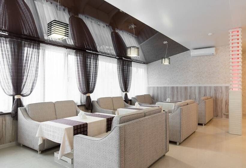 فندق Victoria Plaza