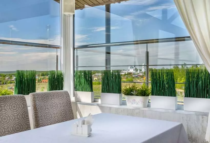 ホテル Victoria Plaza