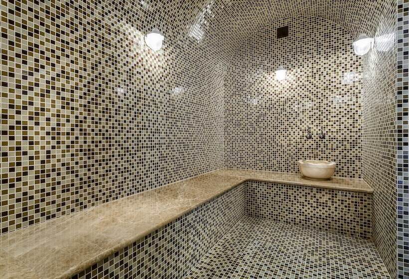 فندق Victoria Plaza