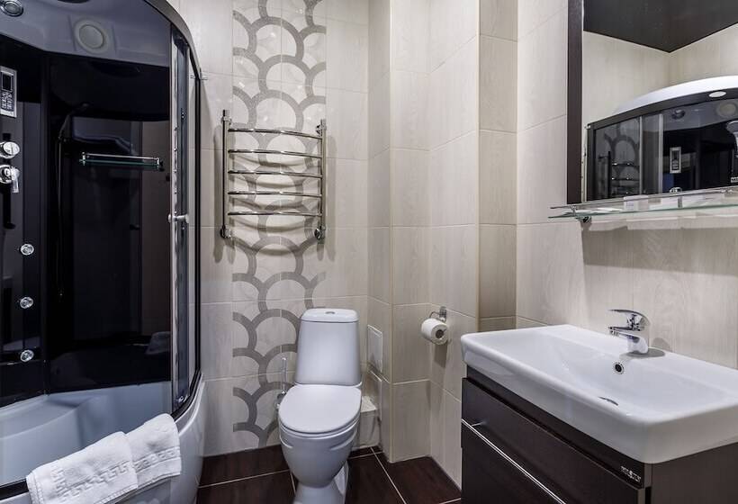 فندق Victoria Plaza