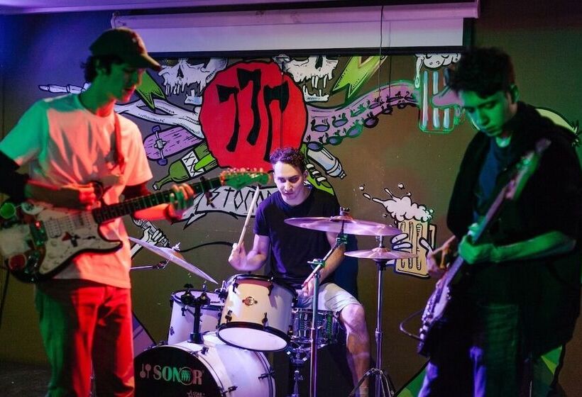 Lada Voskhod Hotel Complex