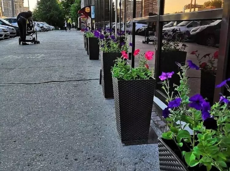 Lada Voskhod Hotel Complex