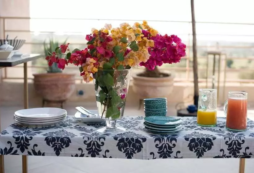 Majatalo La Maison Rayhan