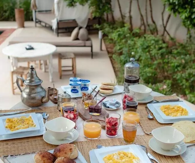 Majatalo La Maison Rayhan