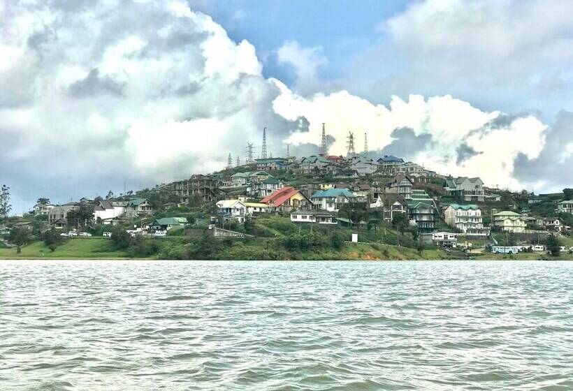 بنسيون Nuwara Eliya Redrock Guest