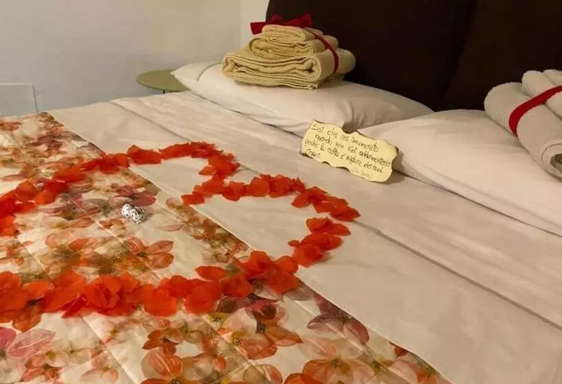 Alla Dimora Di Chiara Suite And Rooms