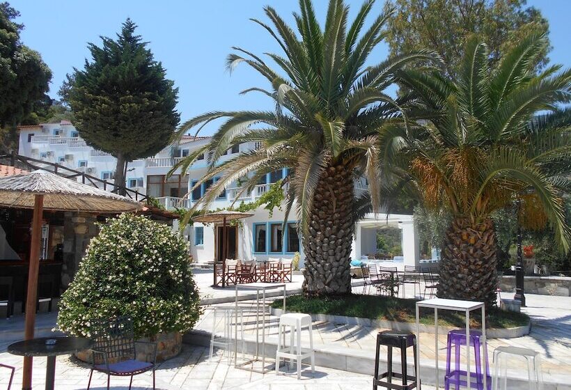 فندق Kinira Beach