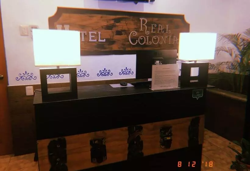 ホテル Real Colonial