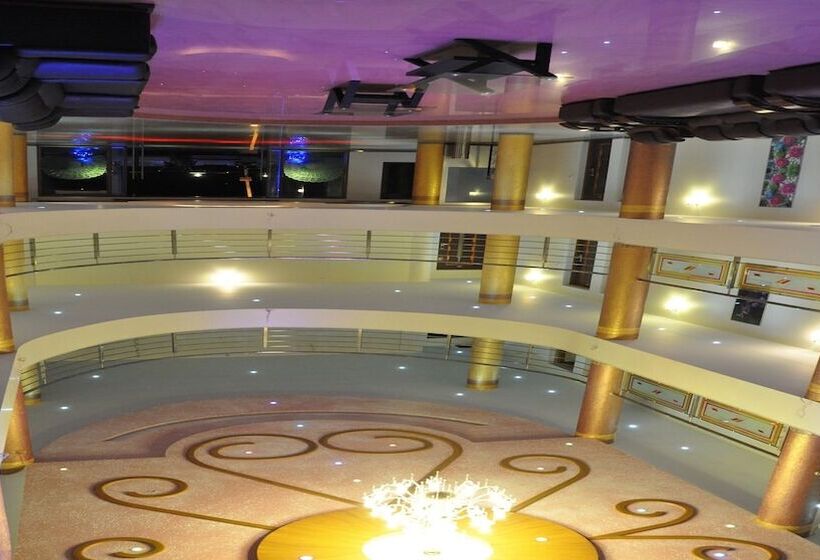 Palette   Hotel Ocean Inn