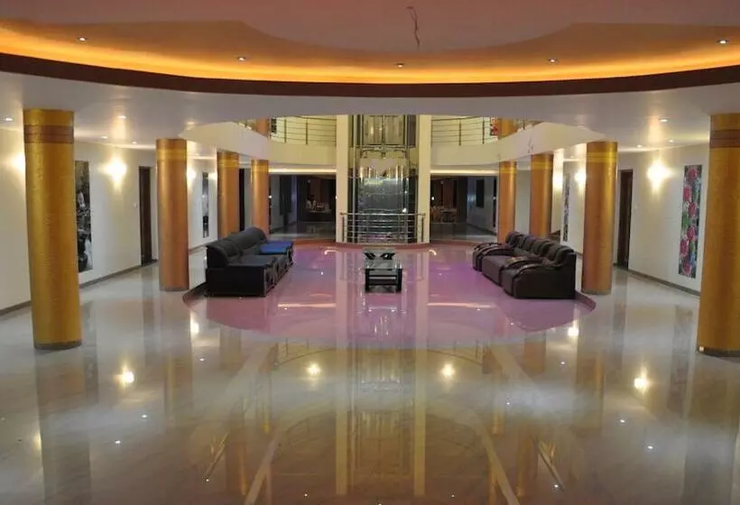 Palette   Hotel Ocean Inn