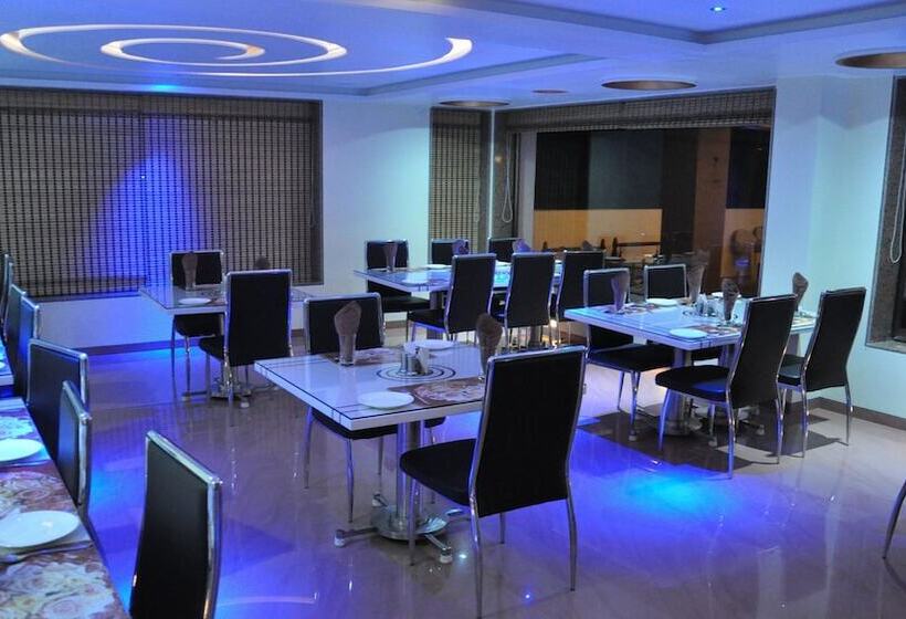 Palette   Hotel Ocean Inn