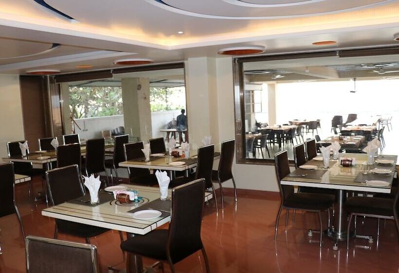 Palette   Hotel Ocean Inn