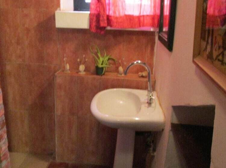 پانسیون Chez Eric