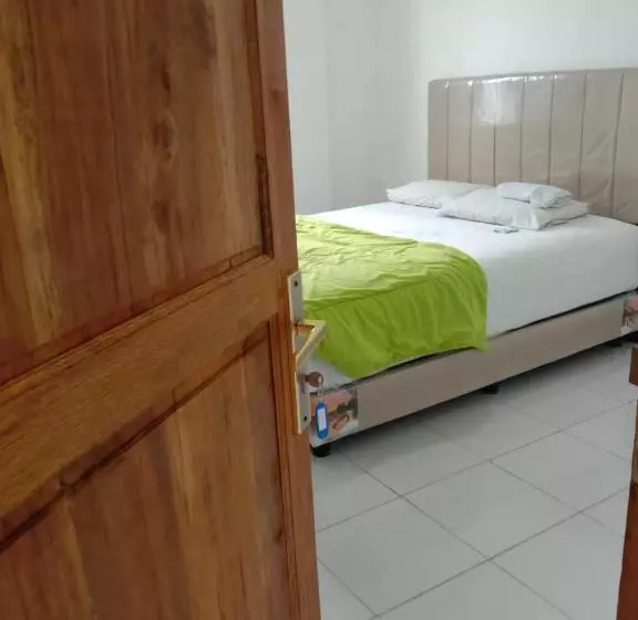 Majatalo Mexico Berastagi