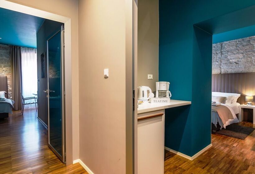 Pensiune Riva Luxury Rooms