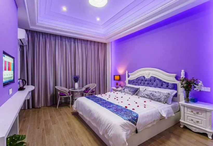پانسیون Wuzhen Dreamy Atmosphere Inn