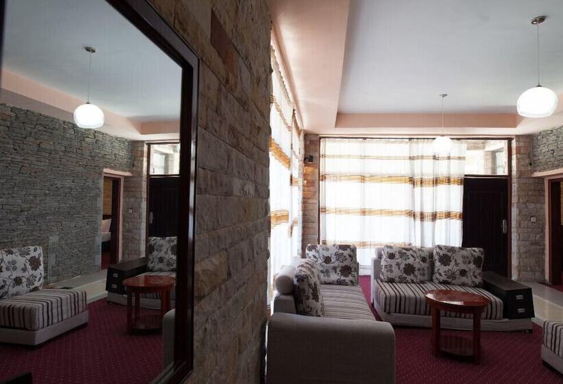 Adulala Resort & Spa