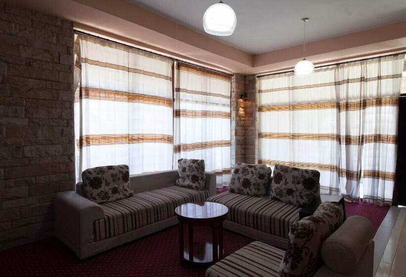 Adulala Resort & Spa