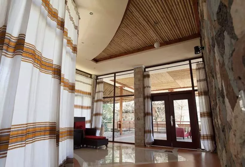 Adulala Resort & Spa