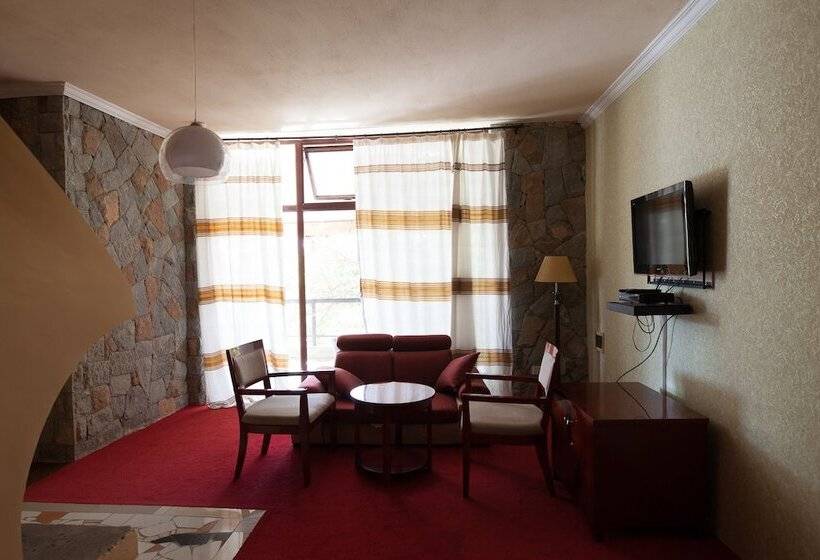 Adulala Resort & Spa