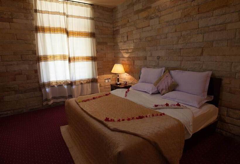 Adulala Resort & Spa