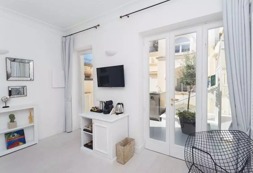 Aamiaismajoitus (B&B) Casa Di Capri