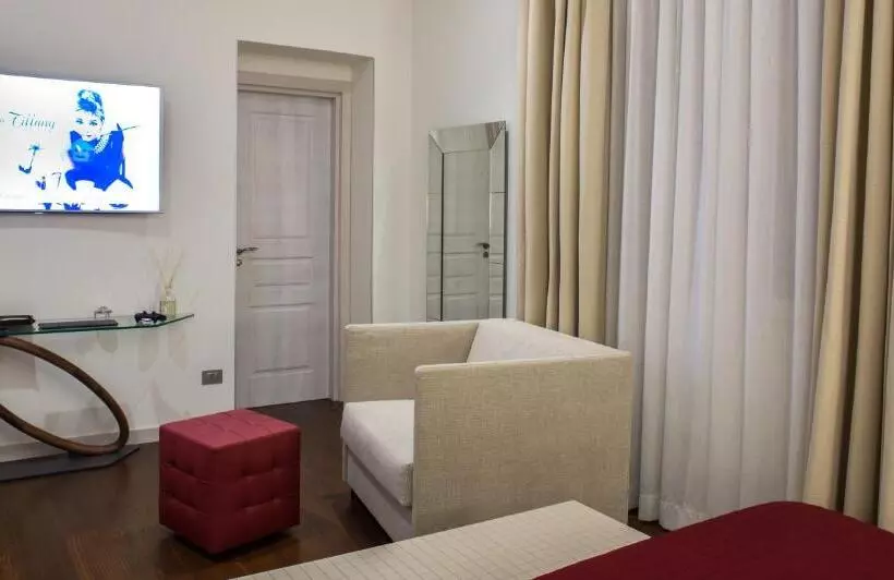 تختخواب و صبحانه Town House Morgana