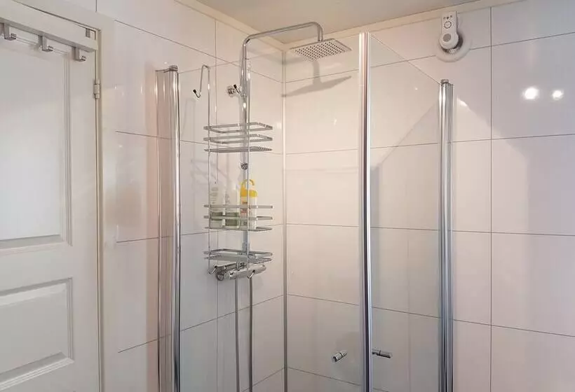 Bjørn & Bibbi S Apartments