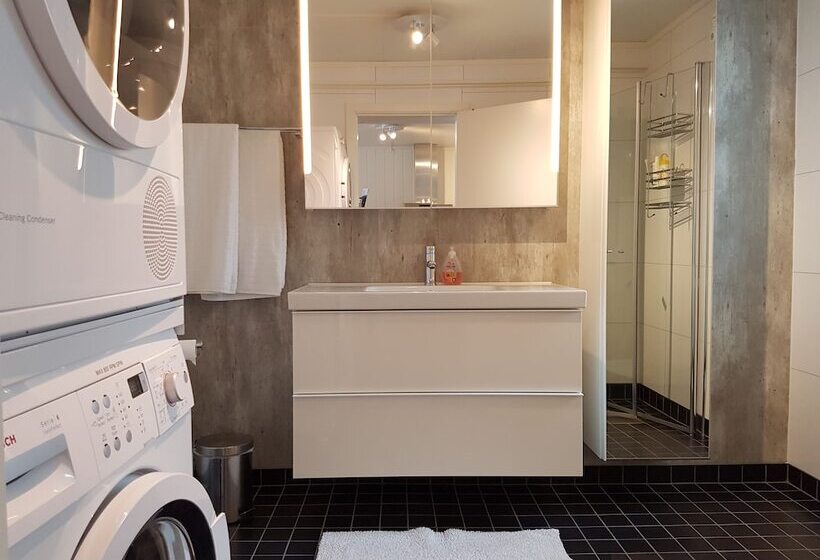 Bjørn & Bibbi S Apartments