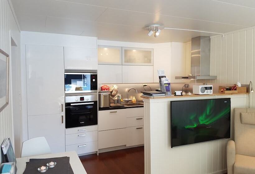 Bjørn & Bibbi S Apartments