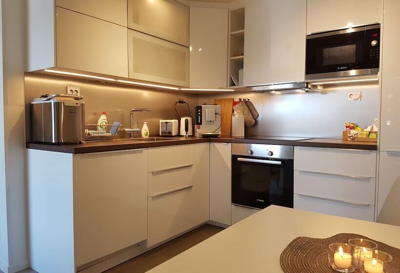 Bjørn & Bibbi S Apartments