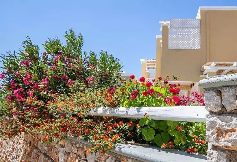Elaia Villas