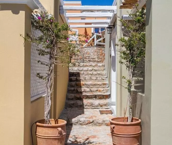 Elaia Villas