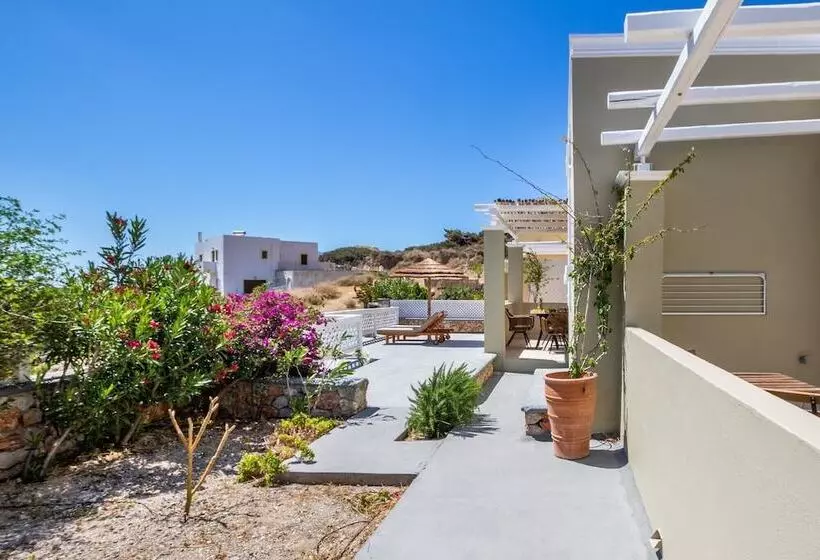 Elaia Villas