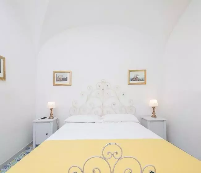 Marlin Guest House