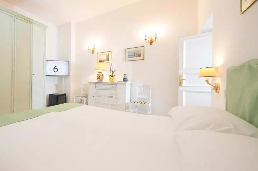 Marlin Guest House