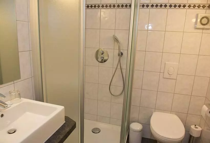 ペンション Auberge Saintmartin