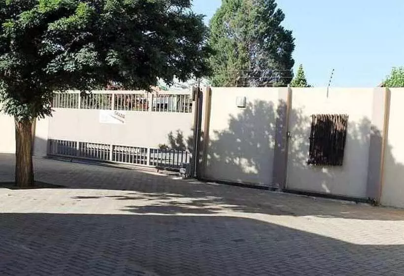 Majatalo Grazia Guesthouse