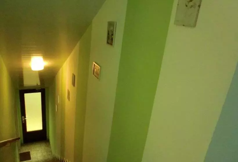 Majatalo Gästezimmer Vogelsberg