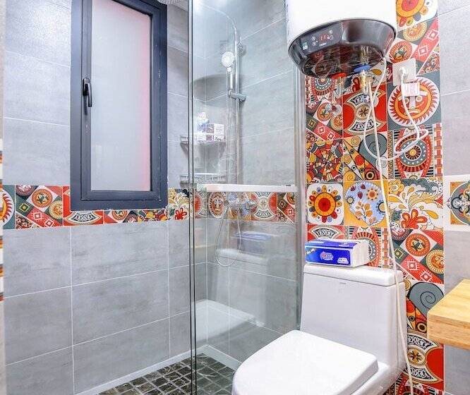 פנסיון Hangzhou Tom's Home