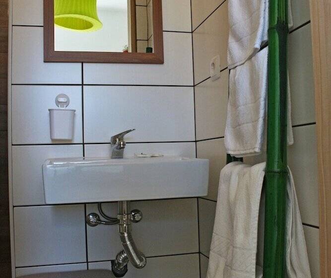 پانسیون Porto Pim Guest House