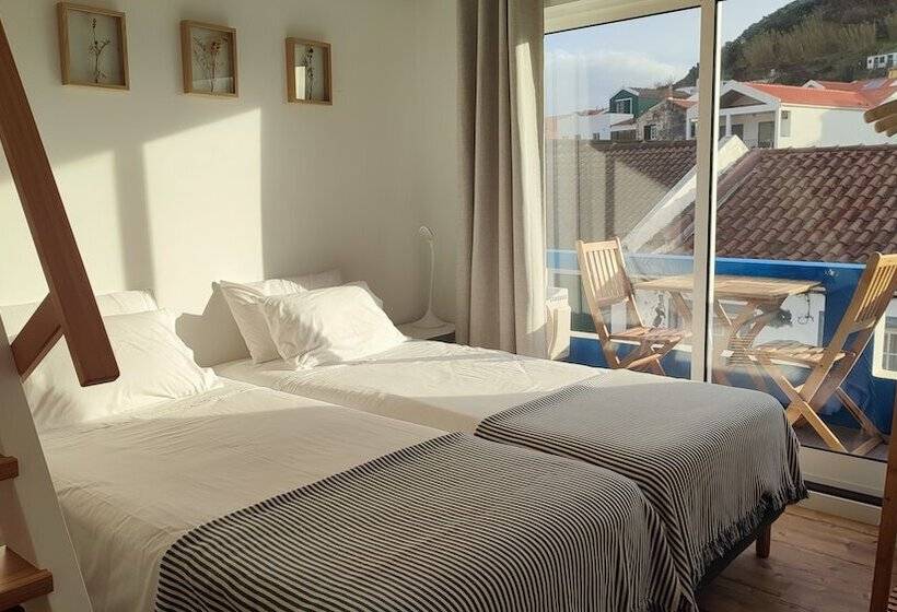 پانسیون Porto Pim Guest House