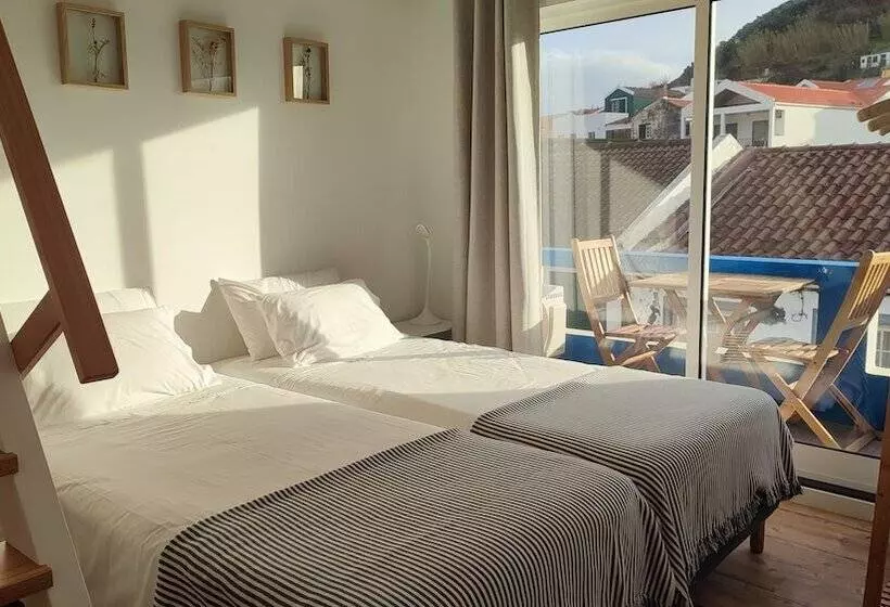 پانسیون Porto Pim Guest House