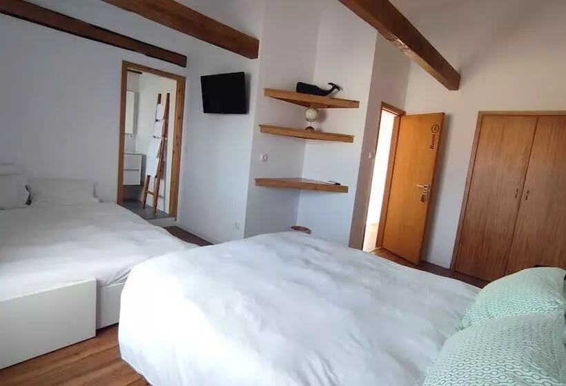 پانسیون Porto Pim Guest House