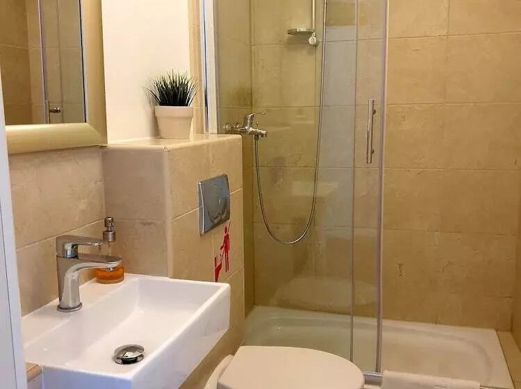 ペンション Rooms Zagreb 17