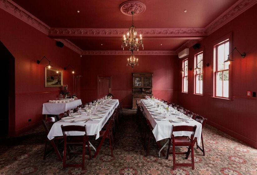 The Royal Hotel Featherston   Boutique