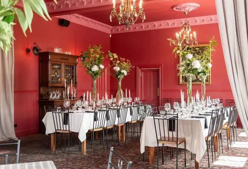 The Royal Hotel Featherston   Boutique